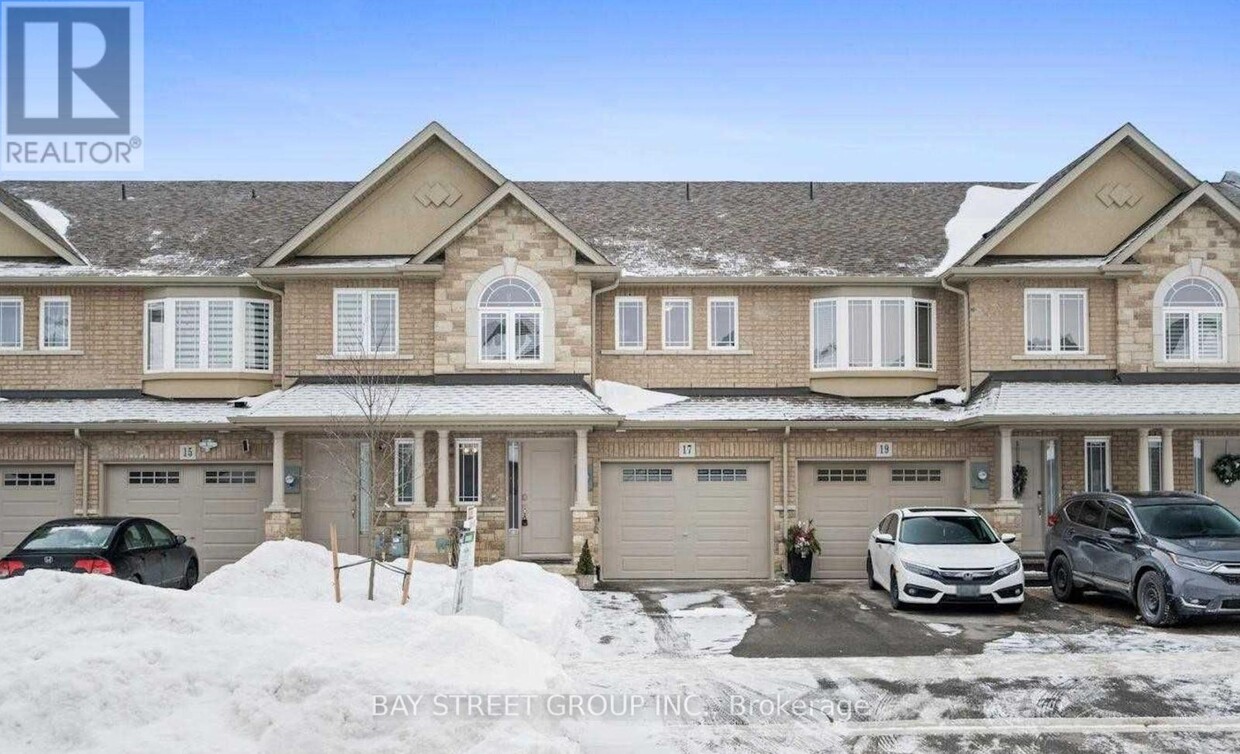 Photo principale - 17 Bethune Ave