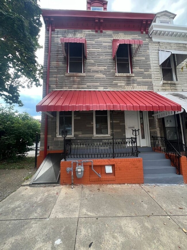 Building Photo - 124 N 3rd St