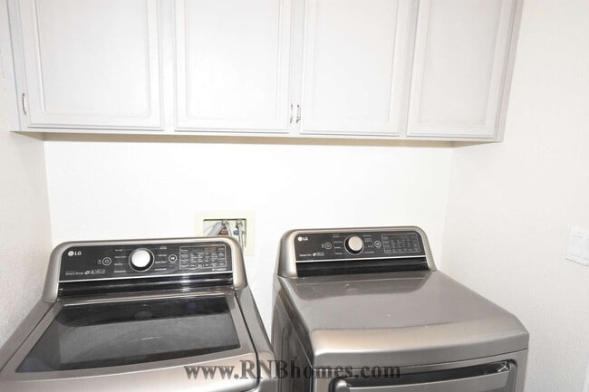 Building Photo - 428 Rockport Cir