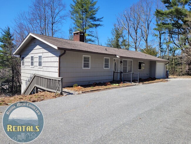 Foto del edificio - 199 N White Pine St