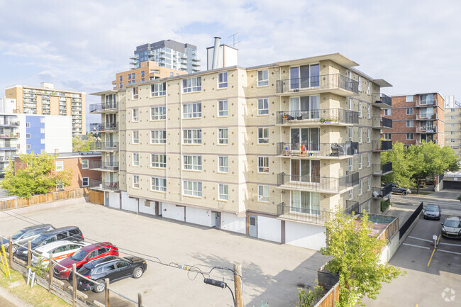 Building Photo - Mainstreet Beltline Apartments