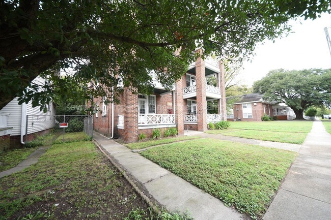 Foto del edificio - 332 Mt Vernon Ave