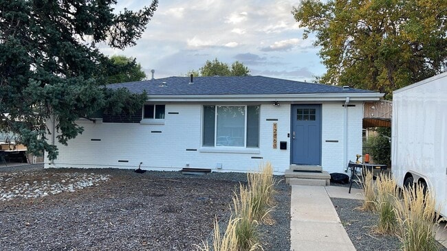 Foto del edificio - 12863 E Park Ln Dr