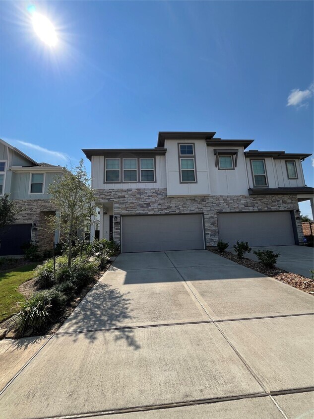Foto principal - 10646 Cabot Trl