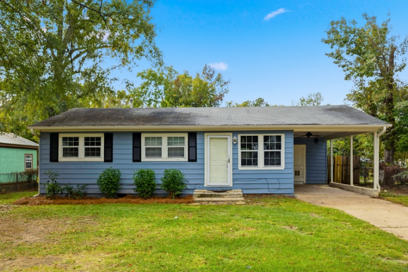 Foto principal - 205 Cunningham Dr