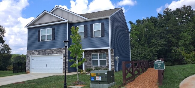 Photo - 7201 Jumping Jack Ln House