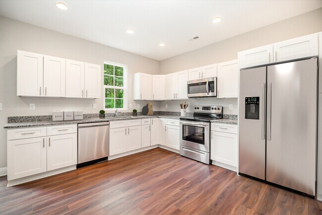 Building Photo - Brand new 4 BR, 2.5 BA Home