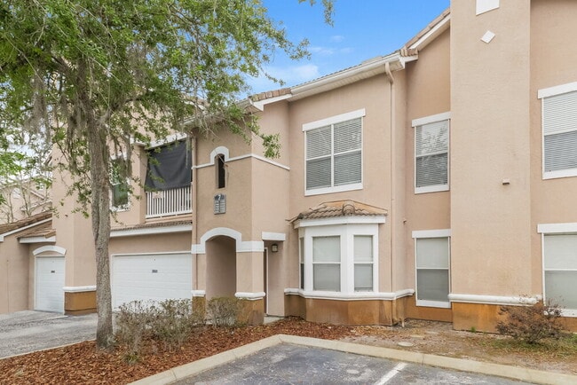 Building Photo - 17980 Villa Creek Dr