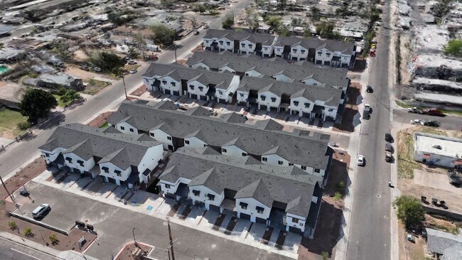  - Canyon Townhomes