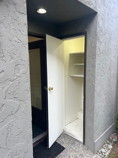 Entry Storage Closet - 10320 NE 186th St