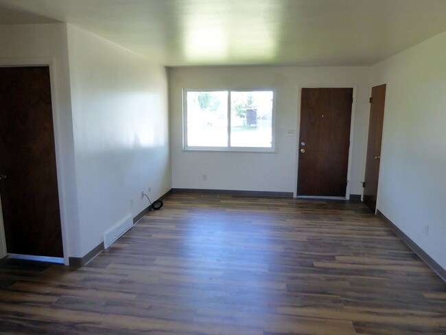 Foto del edificio - 3209 E Locust St
