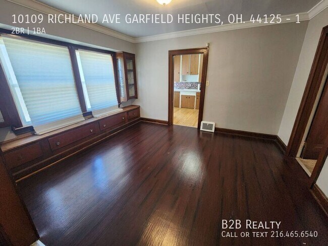 Building Photo - 10109 Richland Ave