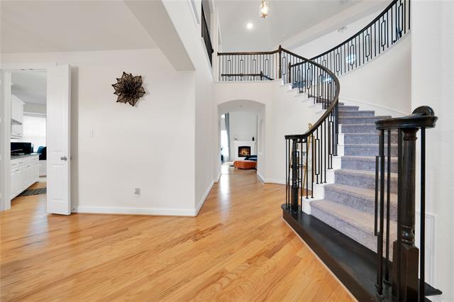 Building Photo - 7117 Prairieside Trl