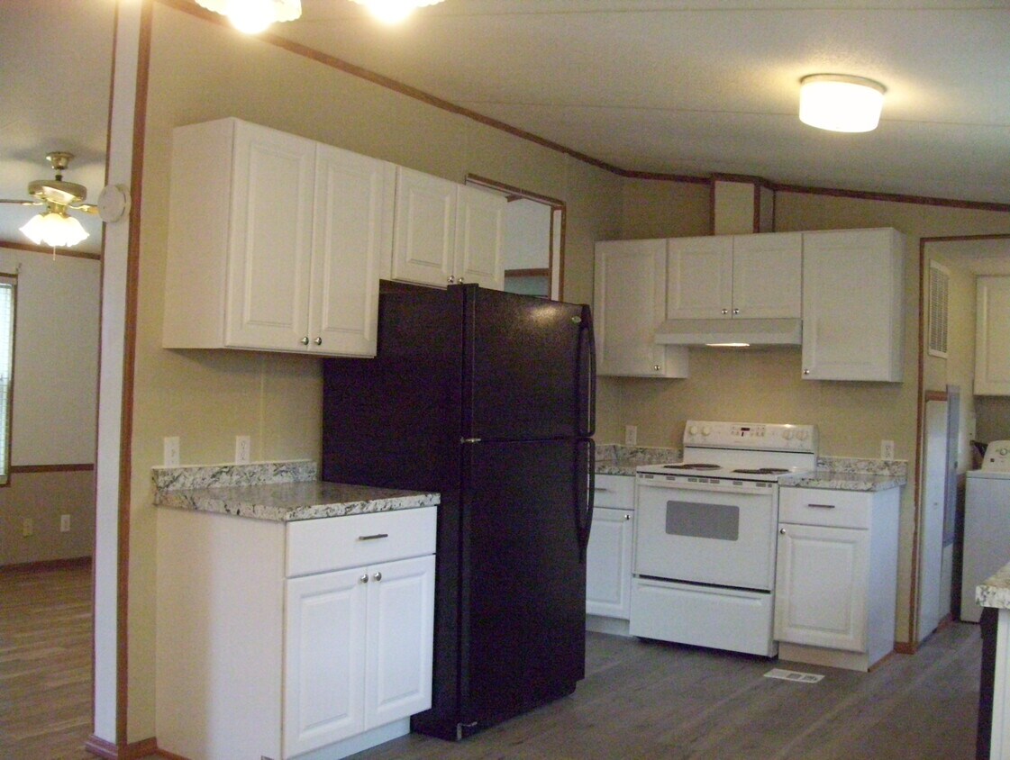 Building Photo - 8511 Reno Monument Rd