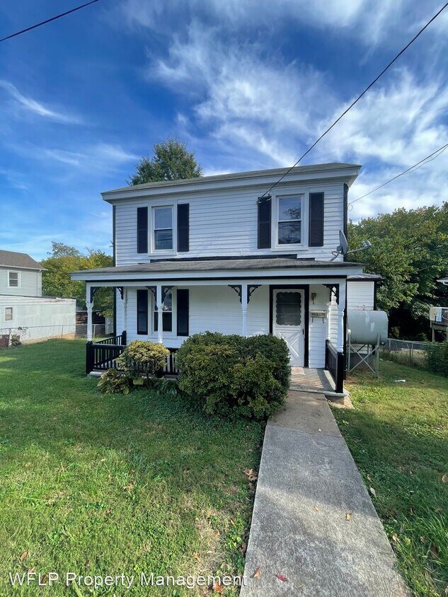 Primary Photo - 2 br, 1 bath House - 11 Beverly Street