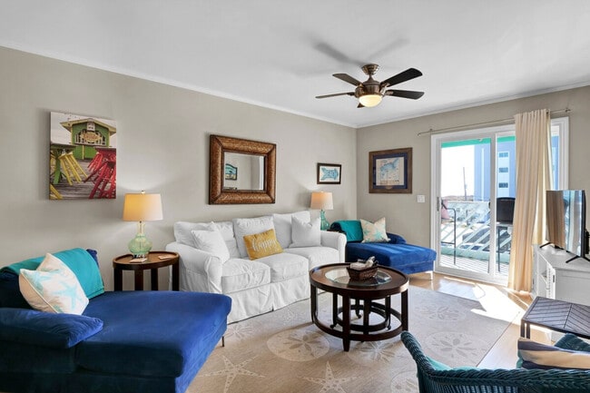 Foto del edificio - 102 Carolina Beach Ave S
