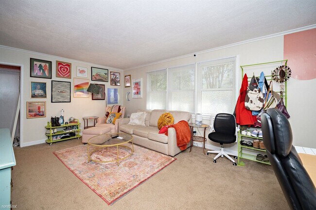 Building Photo - 1 br, 1 bath House - 623 Daniels St Apt B