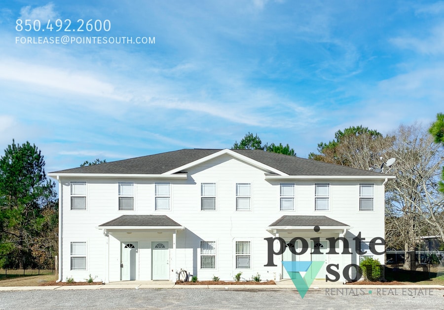 Primary Photo - Townhome in Foley!