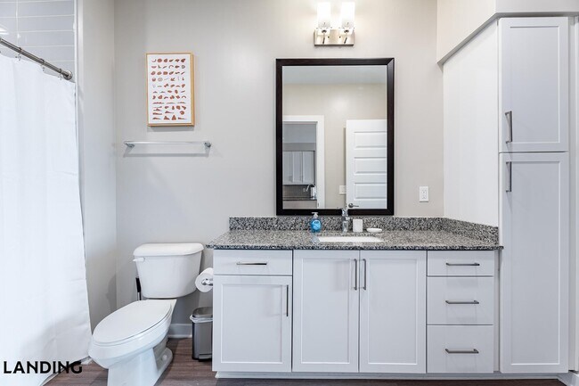 Foto del edificio - 301 Passage Way