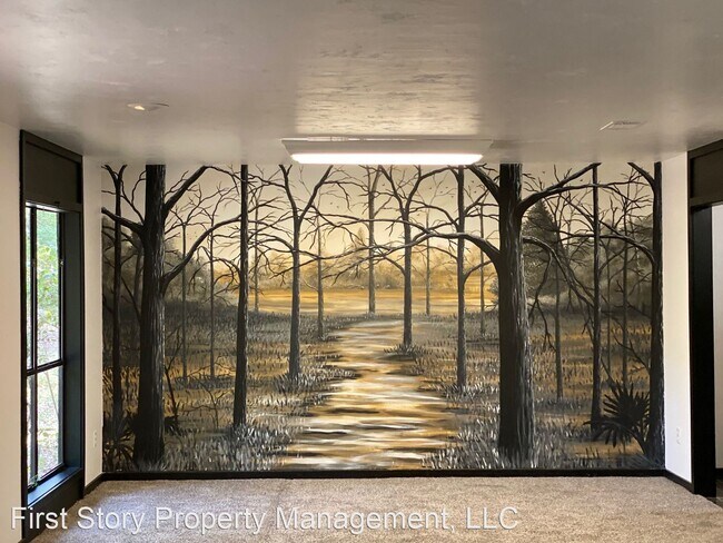 Foto del edificio - 4 br, 2 bath House - 548 Maclay Road