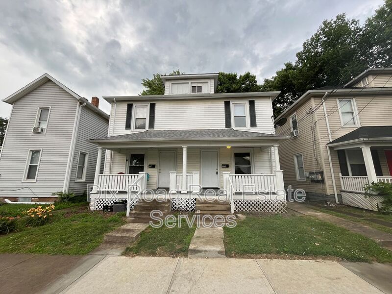 Photo - 309 Moore St