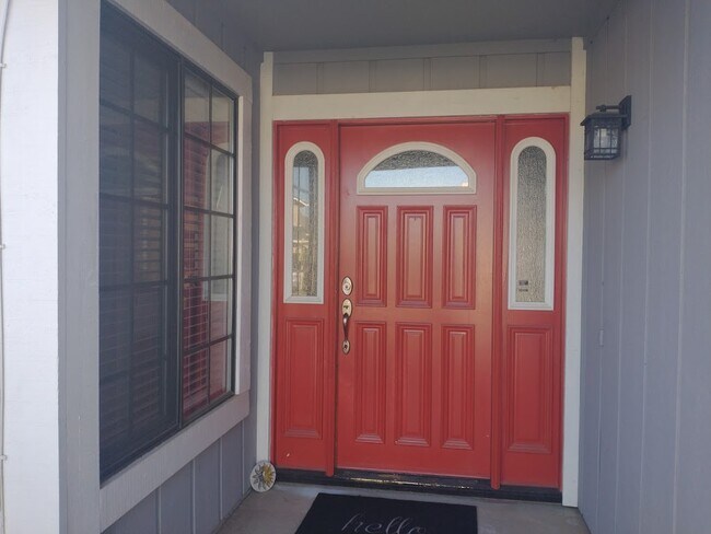 Building Photo - 5120 Almsbury Dr