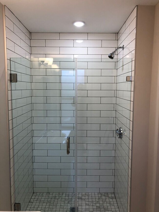 Foto del edificio - 9 Upland Rd