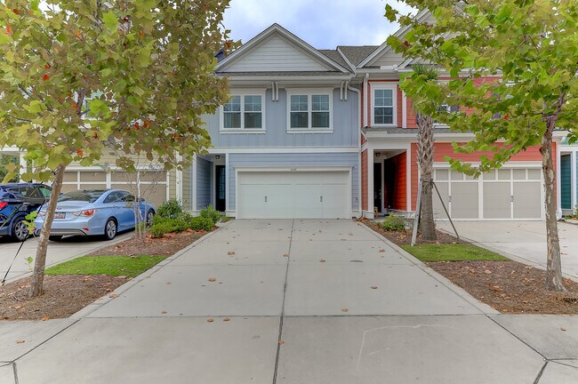 Frente de la casa - 2069 Kings Gate Ln