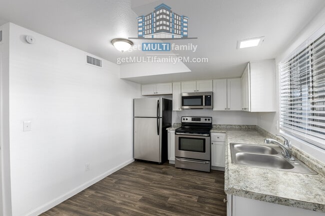 Photo - 1923 E Hayden Ln Apartment