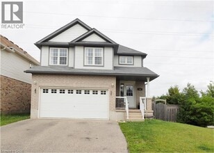 Building Photo - 500 Snowdrop Ct