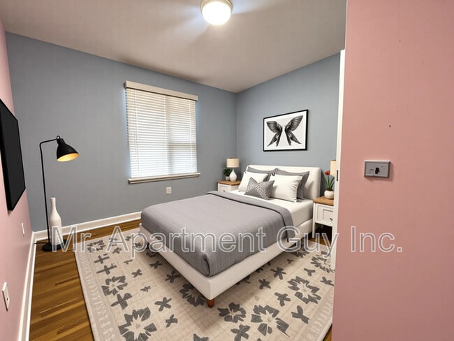 Photo du bâtiment - 220 W 19th St