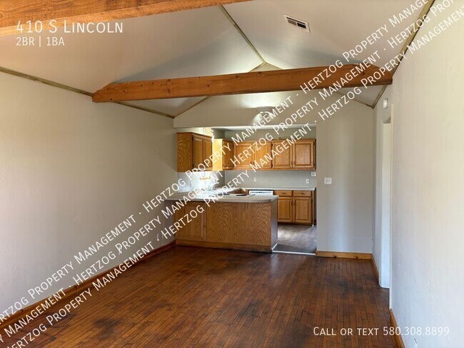 Foto del edificio - 2 Bedroom in a quiet neighborhood