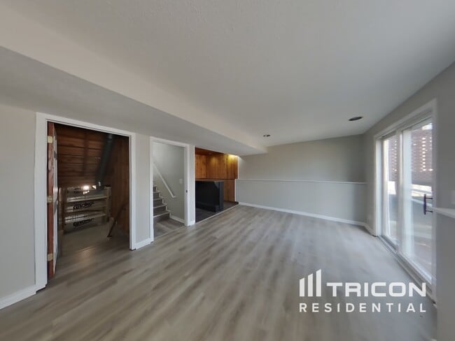 Building Photo - 6884 27th St N
