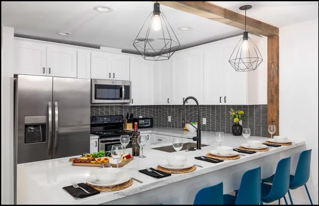 Foto del edificio - 7834 E Glenrosa Ave