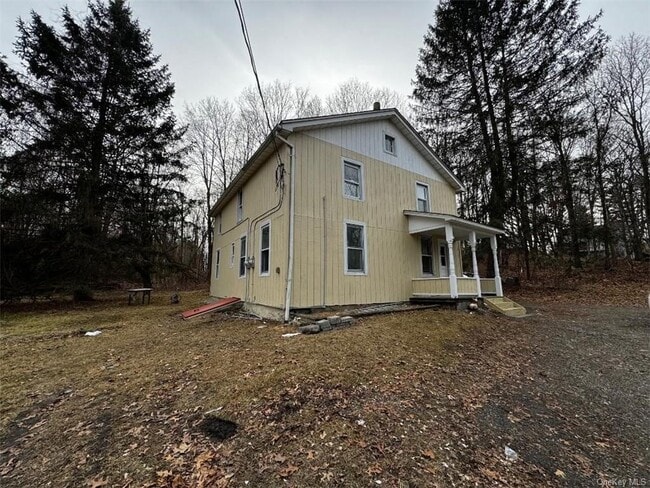 Building Photo - 14 Kelly Hill Rd