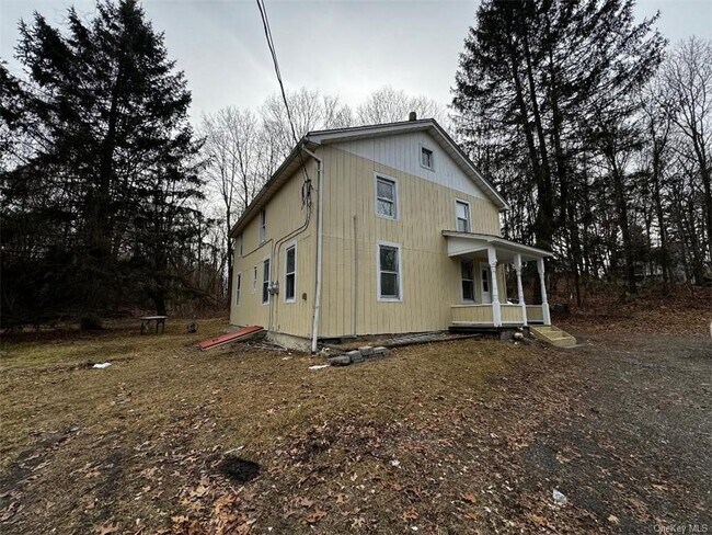 Foto del edificio - 14 Kelly Hill Rd