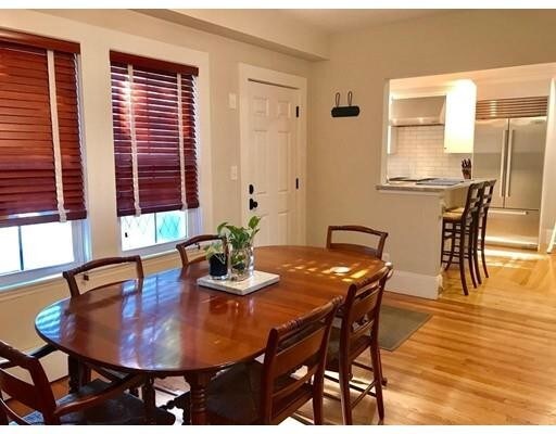 Building Photo - 37 Topsfield Rd