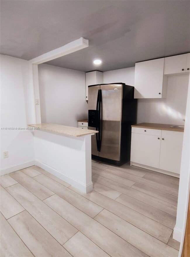 Foto del edificio - 1090 W 60th St