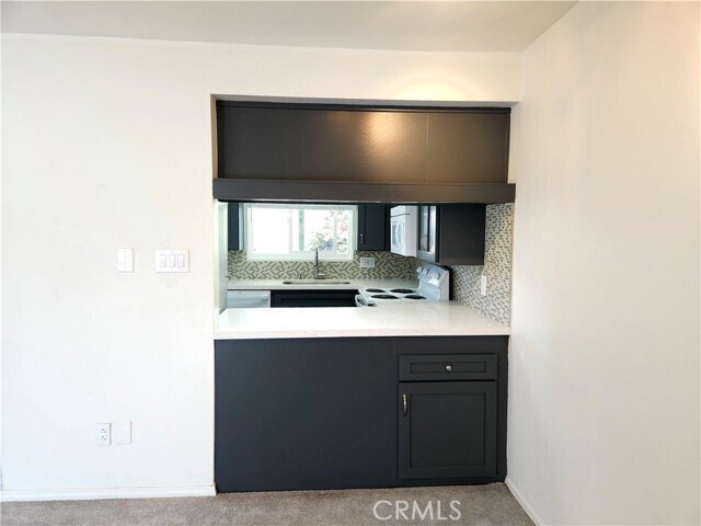 Foto del edificio - 22857 Nadine Cir