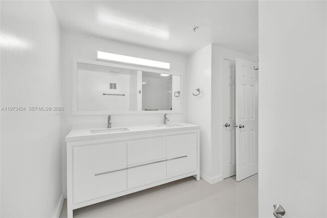 Foto del edificio - 151 SW 117th Ave