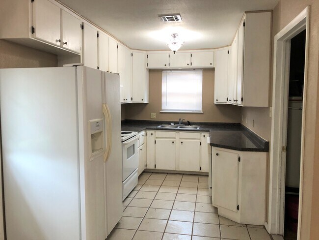 Foto del edificio - 4027 SE Bedford Cir
