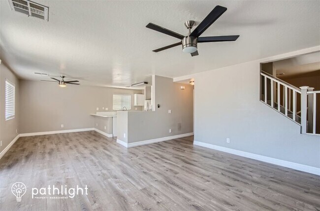 Foto del edificio - 37186 Amalfi Avenue