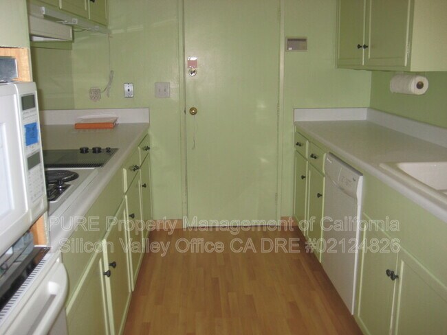 Foto del edificio - 734 Bantry Ct