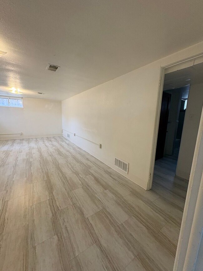 Foto del edificio - 2308 6th Ave