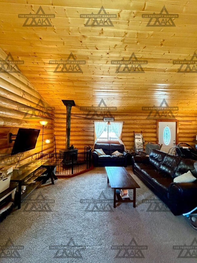 Building Photo - Half off the first month’s rent!! – 2BR Home with Wood Stove - Dog Friendly