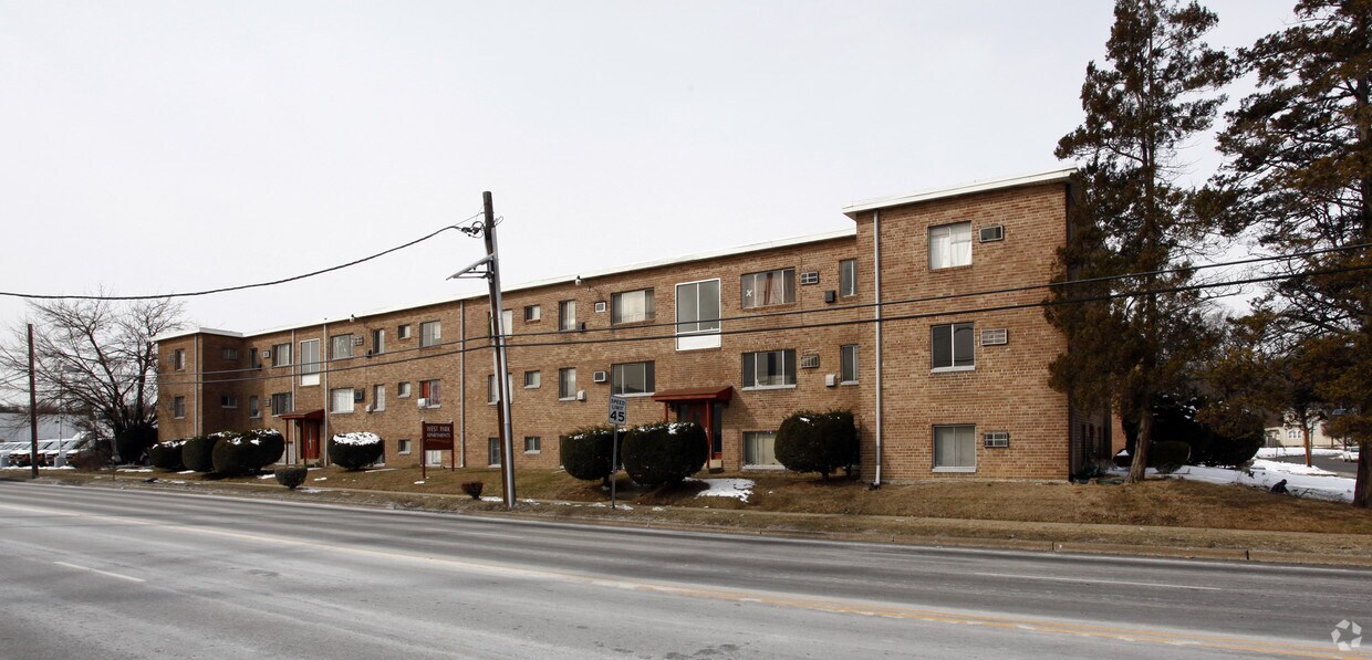 West Park Apartments - Pre-Renovation Image - West Park Apartments