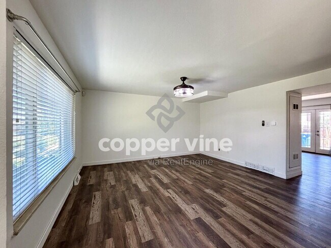 Photo - 8748 Mariposa Street Townhome