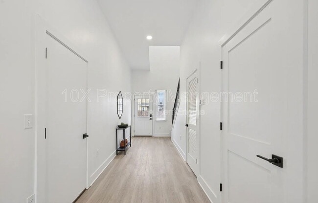 Foto del edificio - 92 E Innis Ave