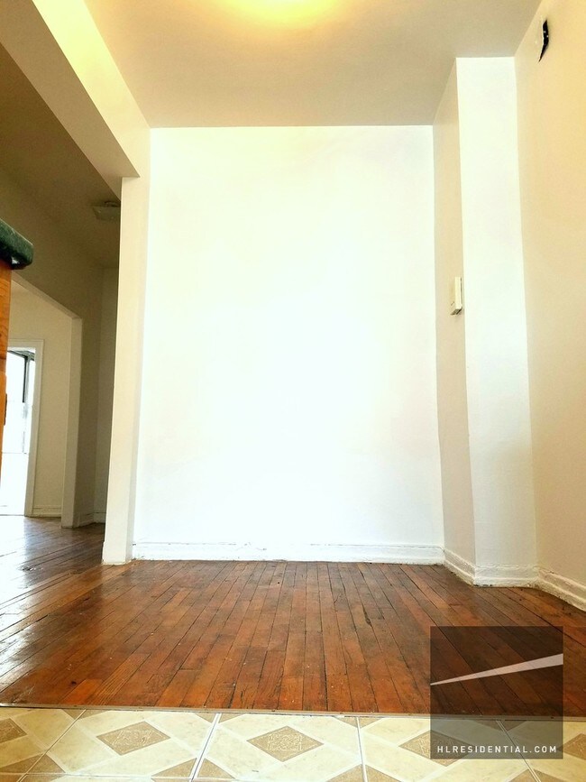 Foto del edificio - 2415 28th St