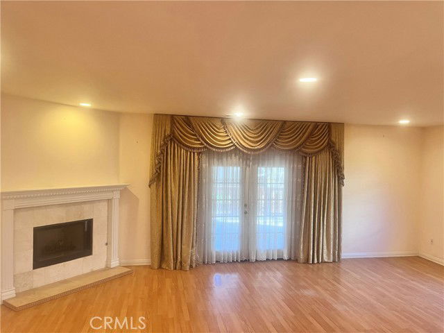 Foto del edificio - 7445 Yarmouth Ave